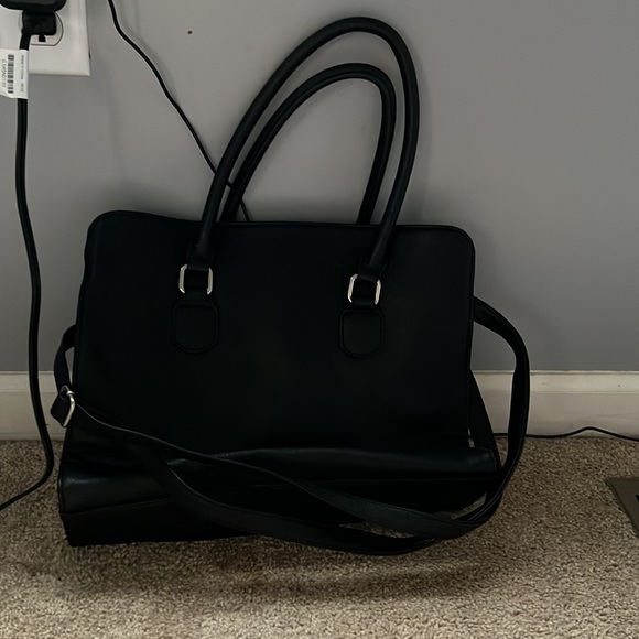 Handbag - Picture 2 of 9